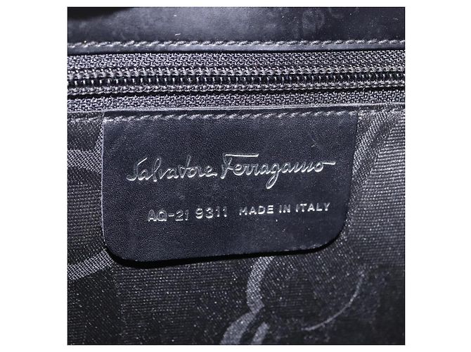Borsa a mano Salvatore Ferragamo in pelle nera argento Auth bs35910 Nero - vista 12