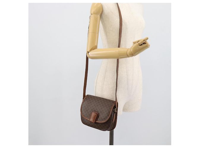 Céline CELINE Macadam Canvas Shoulder Bag PVC Leather Brown Gold Auth 189670 Golden - view 23