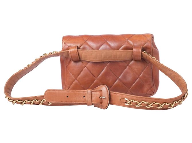 Marsupio in agnello con logo CC Chanel Camel Cammello - vista 3