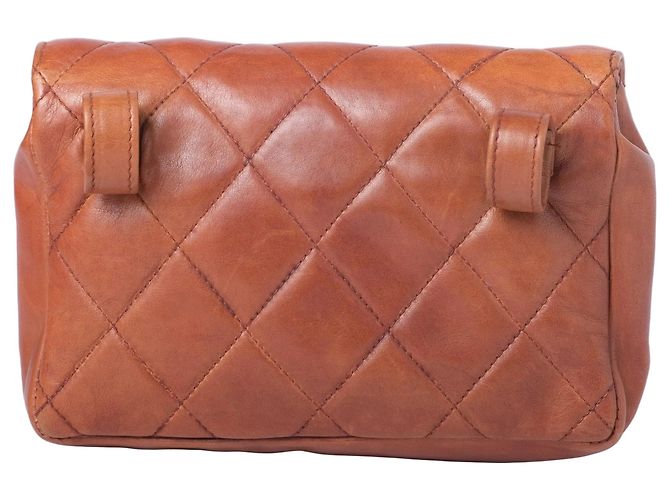 Marsupio in agnello con logo CC Chanel Camel Cammello - vista 7