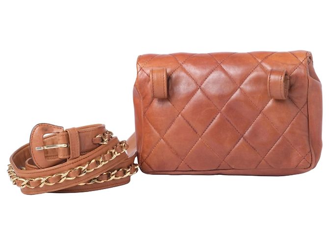 Marsupio in agnello con logo CC Chanel Camel Cammello - vista 9