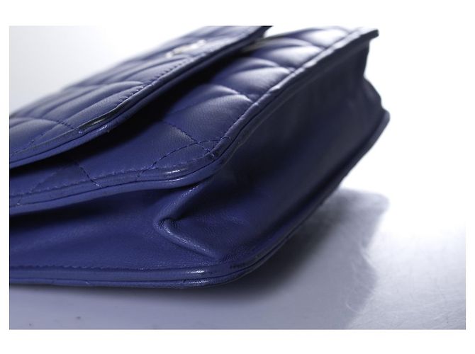 Chanel, Wallet on a Chain in Blau - Ansicht 9