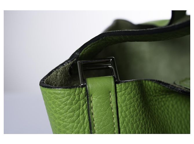 Hermès Borsa Picotin 18 in pelle clémence vert cru Hermes Verde - vista 9