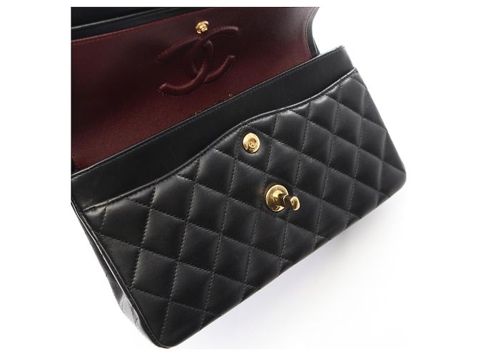 Borsa a tracolla Chanel Matelassé Double Flap Nero - vista 12