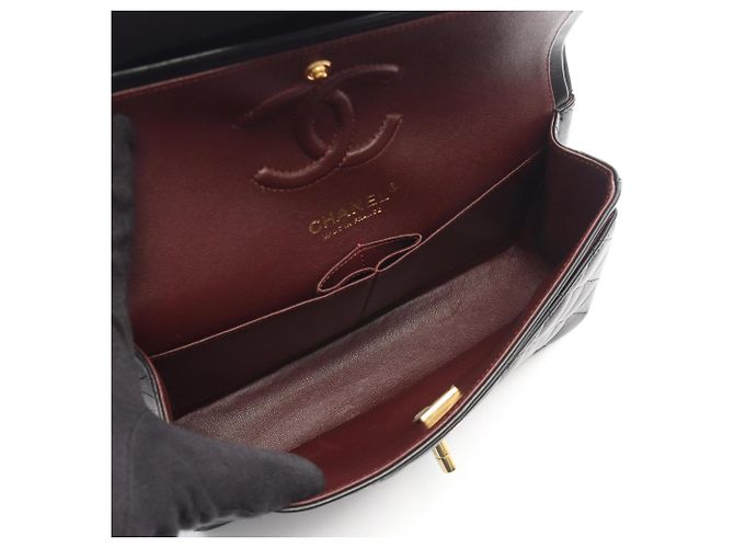 Borsa a tracolla Chanel Matelassé Double Flap Nero - vista 3