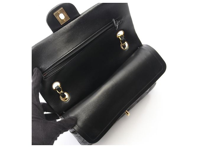 Borsa a tracolla Chanel Matelassé Double Flap Nero - vista 6