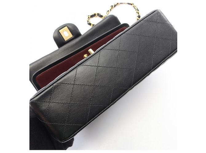 Borsa a tracolla Chanel Matelassé Double Flap Nero - vista 7