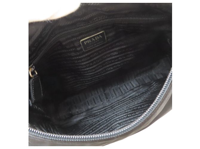 Borsa Tote Prada in nylon nero - vista 5