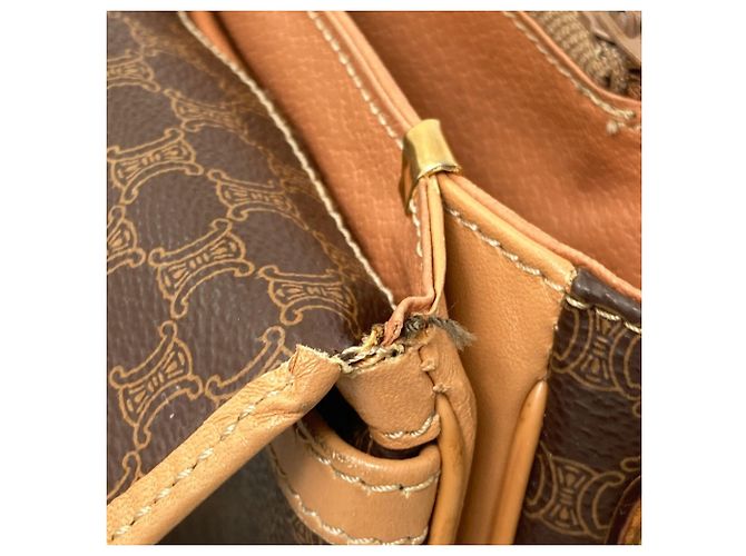 Céline Borsa a tracolla Celine motivo Macadam Marrone - vista 10