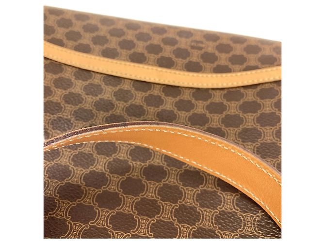 Céline Borsa a tracolla Celine motivo Macadam Marrone - vista 15