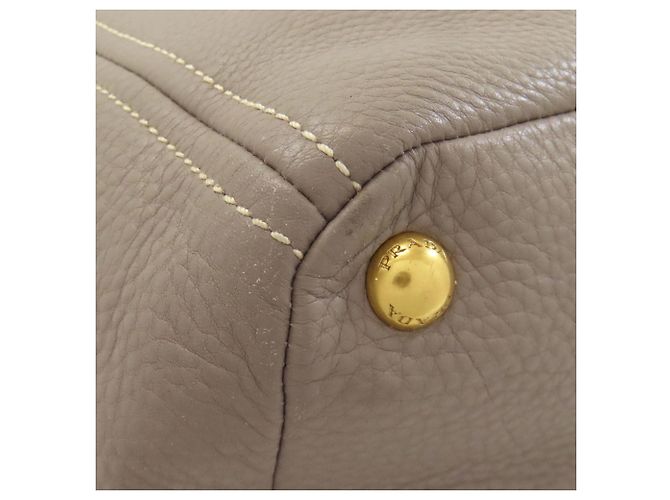Prada Tote Bag aus grauem Kalbsleder Braun - Ansicht 22