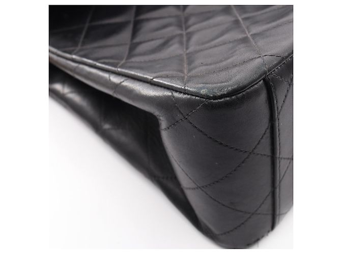 Borsa a tracolla Chanel Large Matelassé 34 Nero - vista 11