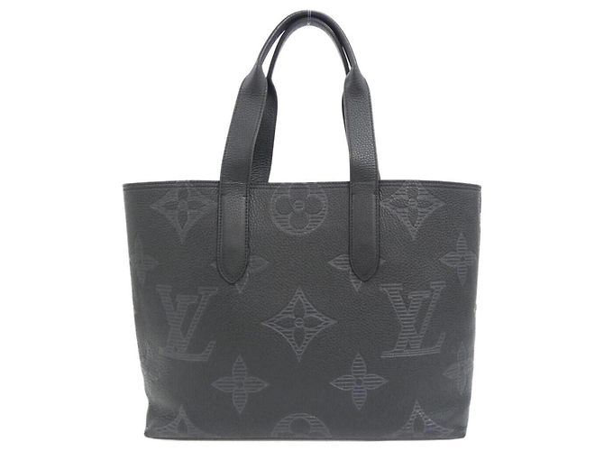 Louis Vuitton Taurillon Shadow Cabas Voyage Handbag Black - view 2