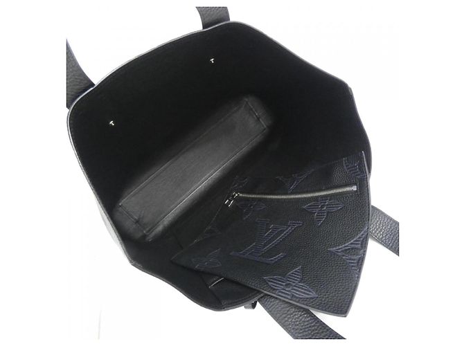 Louis Vuitton Taurillon Shadow Cabas Voyage Handbag Black - view 9