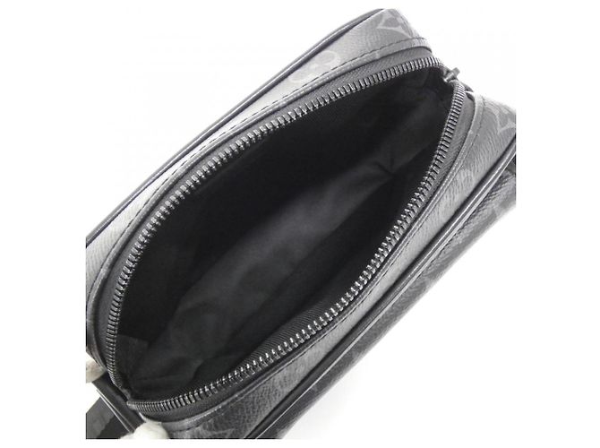 Borsa Messenger Louis Vuitton Monogram Eclipse Getaway Nero - vista 6