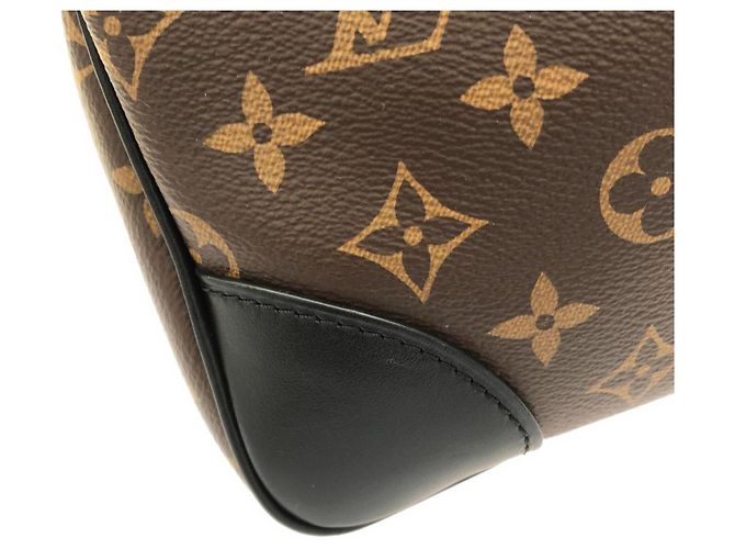 Borsa a Spalla Louis Vuitton Monogram Odeon MM Marrone Nero - vista 5