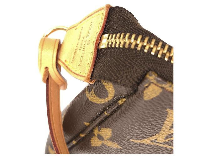 Louis Vuitton Monogram Pochette Accessoires Marrone - vista 5