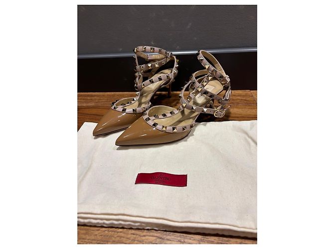 Rockstud Ankle Strap Pumps Valentino Garavani Braun - Ansicht 4