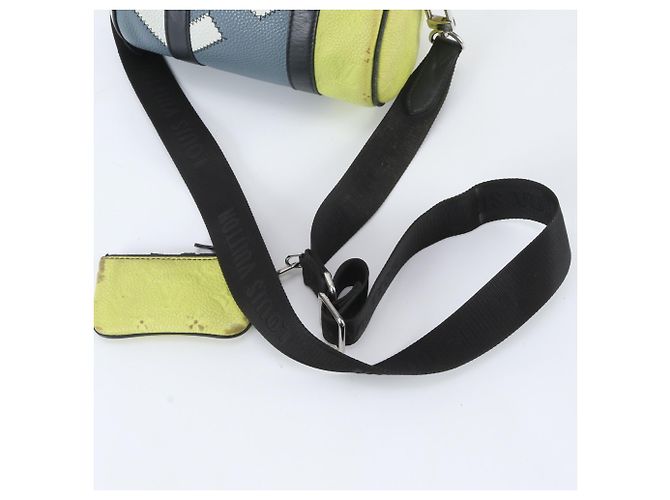 Borsa a tracolla Louis Vuitton Monogram Taurillon Polochon - vista 3