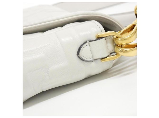 Borsa a tracolla Fendi Baguette Bianco - vista 6