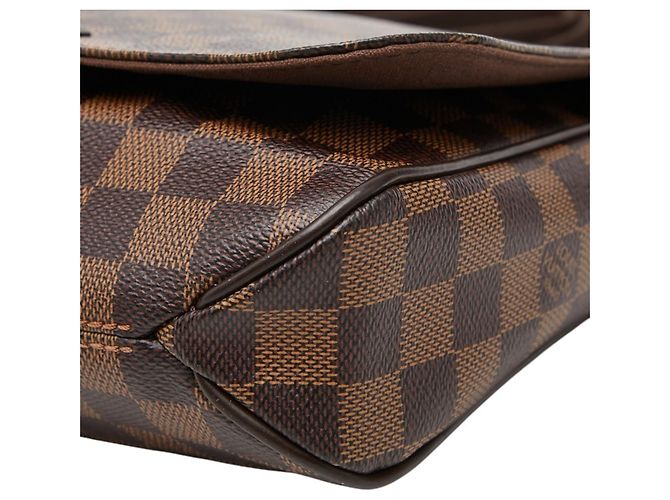 Borsa a tracolla Louis Vuitton Damier District PM Marrone - vista 4