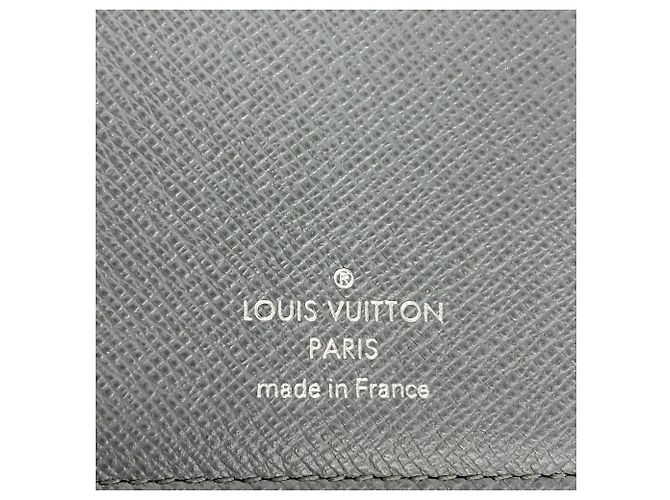 Louis Vuitton Taiga Portefeuille Brazza Long Wallet - vista 4