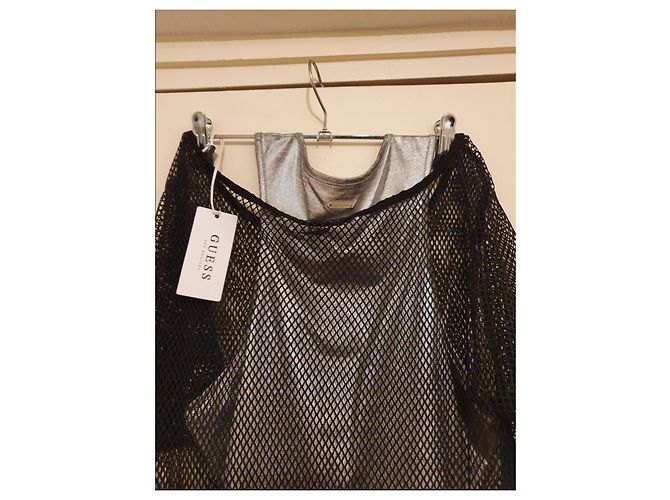 Completo Guess Top in Rete Nero e Canotta Argentata - vista 3