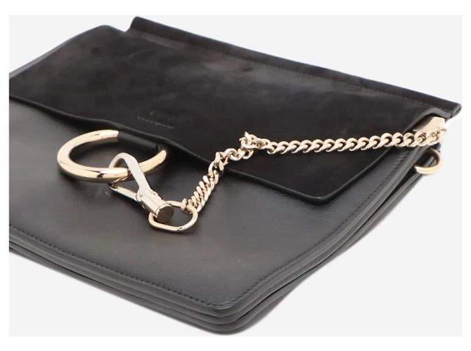 Chloé Schultertasche aus schwarzem Fay-Leder - Ansicht 10