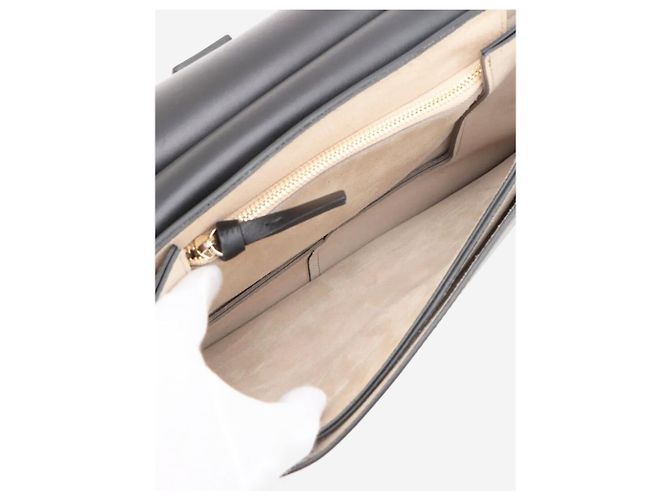Chloé Schultertasche aus schwarzem Fay-Leder - Ansicht 7