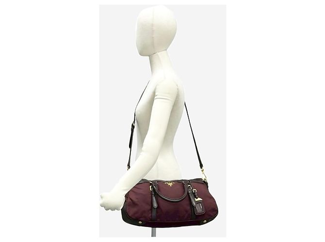 Prada Borsa a manico superiore in nylon e pelle bordeaux Bordò - vista 3