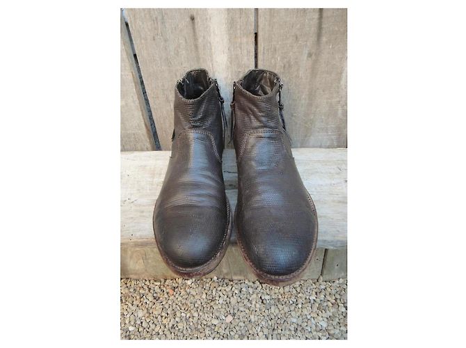 Autre Marque Pawelk's Men's Lizard-Embossed Leather Ankle Boots Brown - view 4
