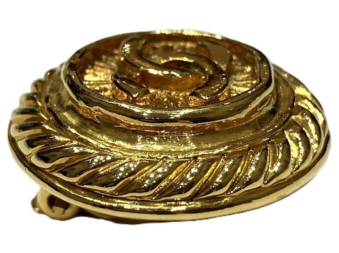 Orecchini a clip in lega dorata Chanel D'oro - vista 2