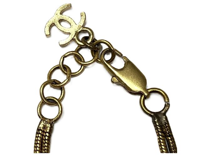 Bracciale con charm Chanel in oro D'oro - vista 2