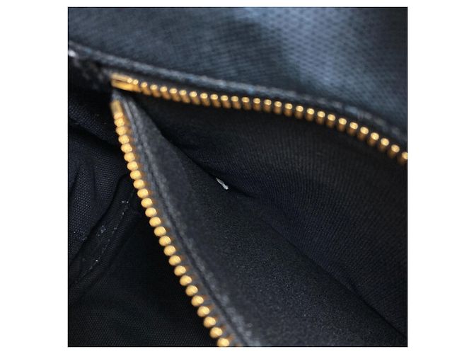 Prada Canapa Mini 2-Way Handtasche Schwarz - Ansicht 11