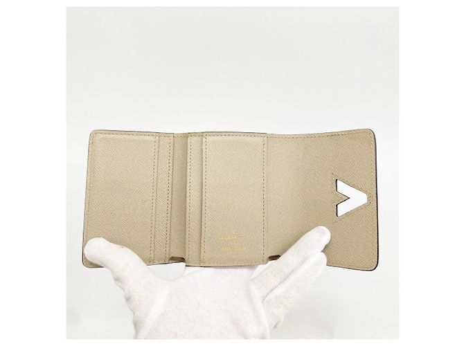 Louis Vuitton Tri-fold Wallet Epi Portefeuille Twist Compact XS - Ansicht 3