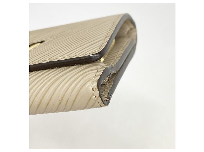 Louis Vuitton Tri-fold Wallet Epi Portefeuille Twist Compact XS - Ansicht 5