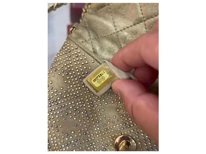 Chanel Borsa a Patta in Pelle Dorata e Strass D'oro - vista 7