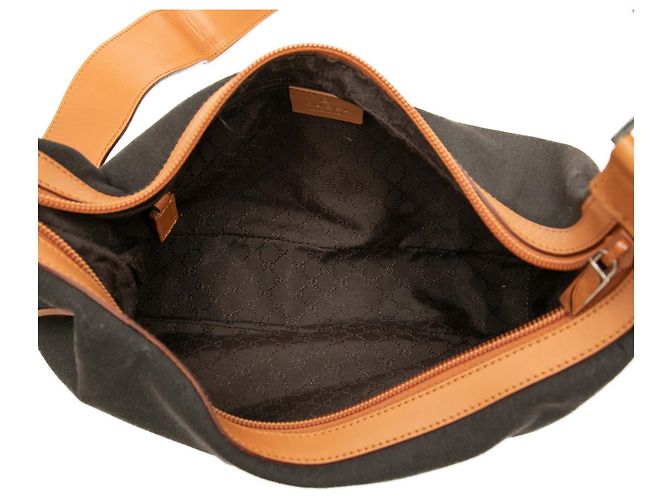 Borsa a tracolla Gucci in tela nera Nero - vista 4