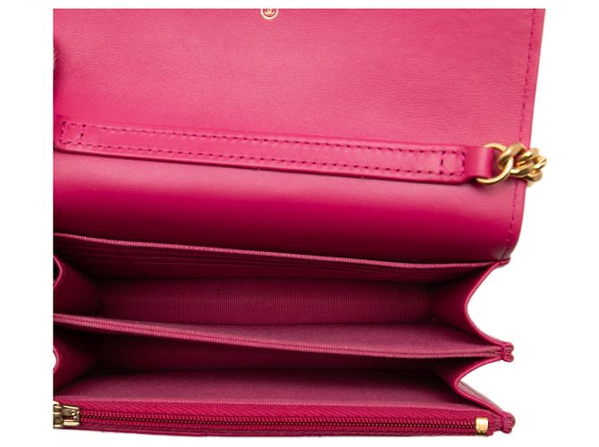 Chanel Samba Wallet On Chain aus rosa gestepptem Lammleder mit Mini CC und Perlen Pink - Ansicht 4