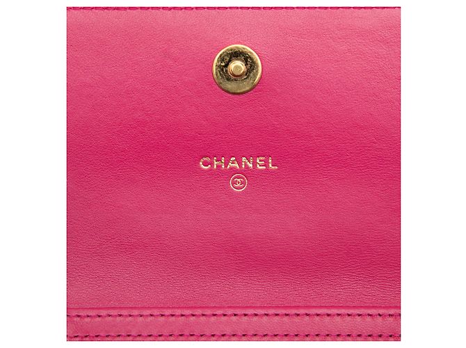 Chanel Samba Wallet On Chain aus rosa gestepptem Lammleder mit Mini CC und Perlen Pink - Ansicht 5