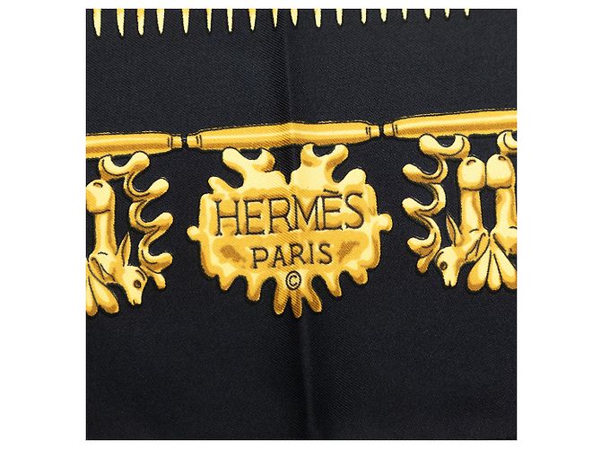 Sciarpa in seta Hermès Black Les Cavaliers d Or 90 Nero - vista 5