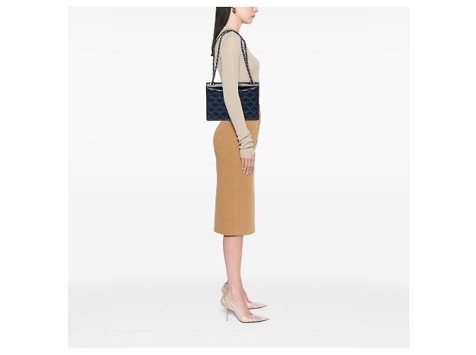 Chanel Blue Small Quilted Calfskin Ballerine Flap Blu scuro - vista 6