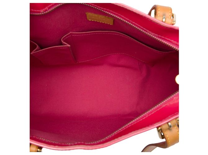 Louis Vuitton Pink Monogram Vernis Brentwood Rosa - vista 4