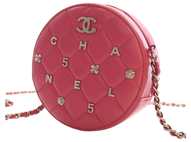 Clutch rotonda Chanel Pink CC in agnello trapuntato con charm e catena Rosa - vista 3