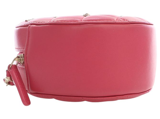 Clutch rotonda Chanel Pink CC in agnello trapuntato con charm e catena Rosa - vista 5