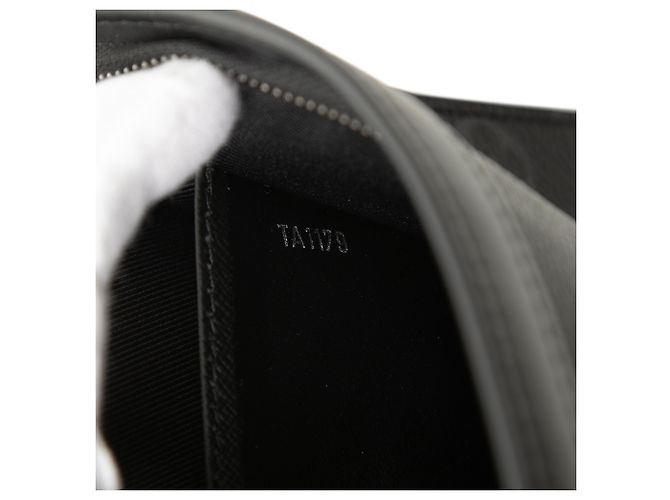 Louis Vuitton Pochette Voyage MM Monogram Eclipse nero - vista 6