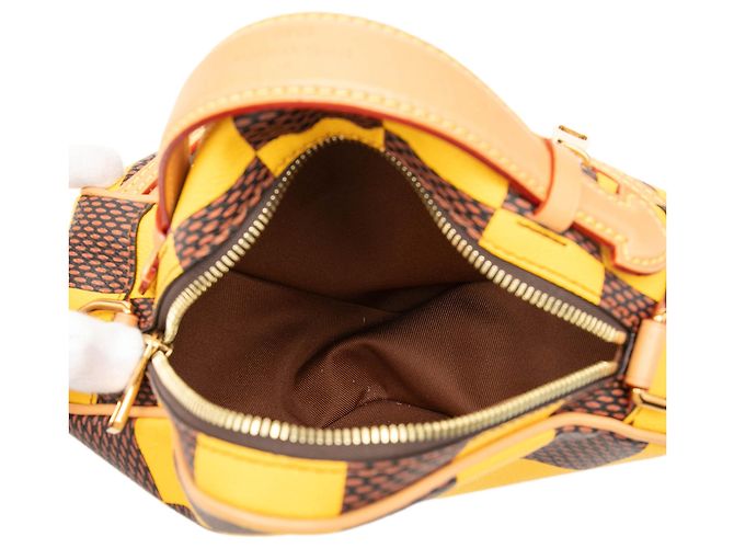Messenger Louis Vuitton Yellow Damier Pop Chess Giallo - vista 4
