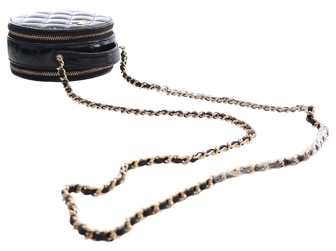 Vanity Beauty case rotondo Chanel Black Quilted Glazed Lambskin Handle With Care con catena Nero - vista 14