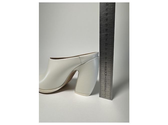 Bottega Veneta Mules Tex Pump in pelle bianca Bianco - vista 10