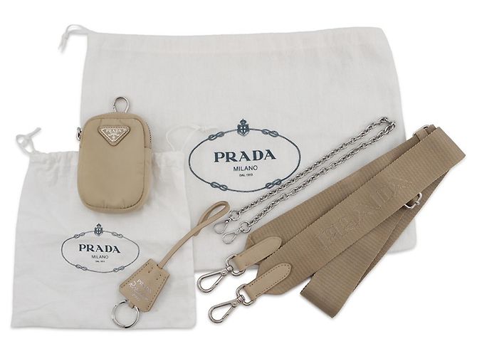Borsa a tracolla Prada Re-Edition 2005 Re-Nylon Beige - vista 14